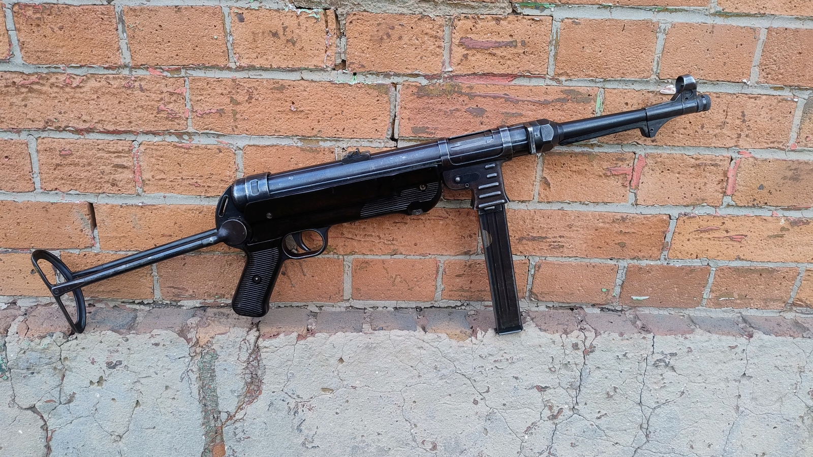 MP40 kal. 9x19 bnz41 Styer - SEMI