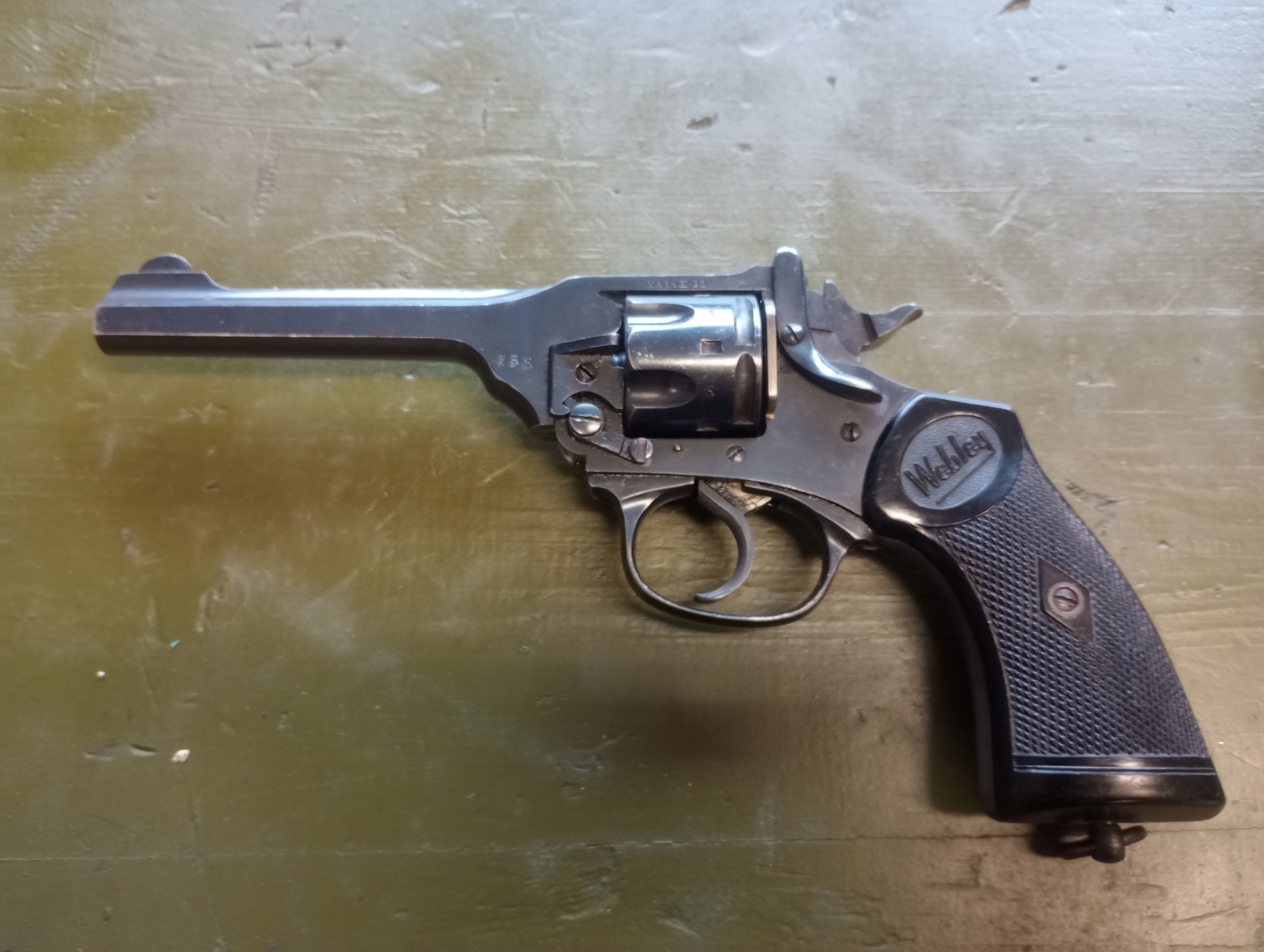 Webley Mark IV kal. 38 S&W nr 4