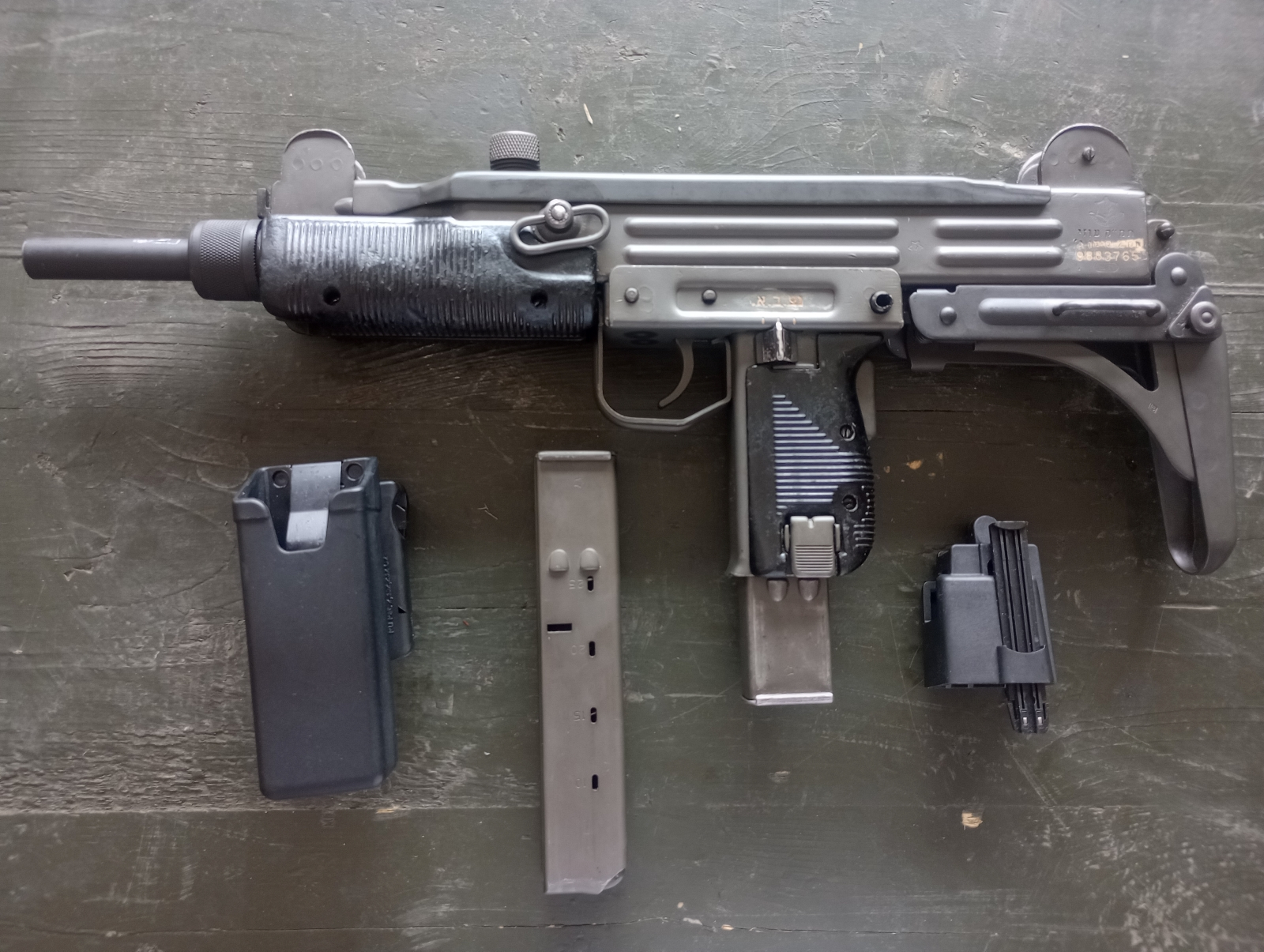 UZI 9x19 - KOMIS