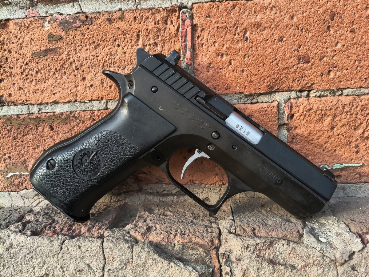Jericho 941FS kal. 9x19 129000
