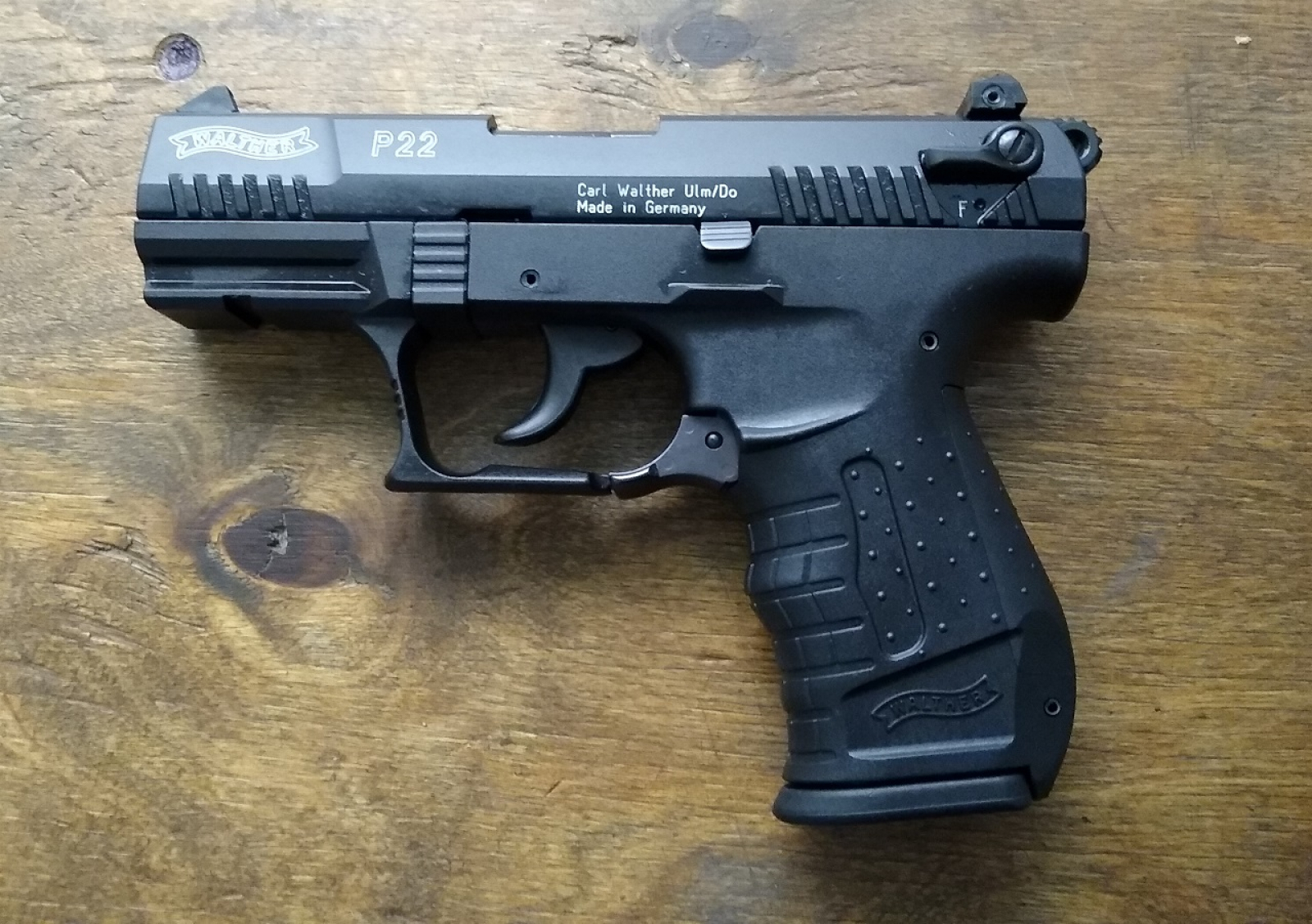 Walther P22