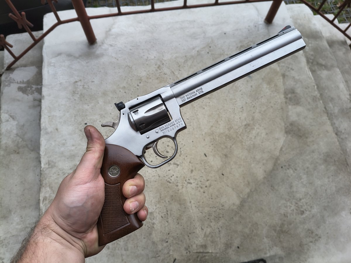 Dan Wesson P715VH kal. 357 Magnum/38 Special z zestawem luf - KOMIS