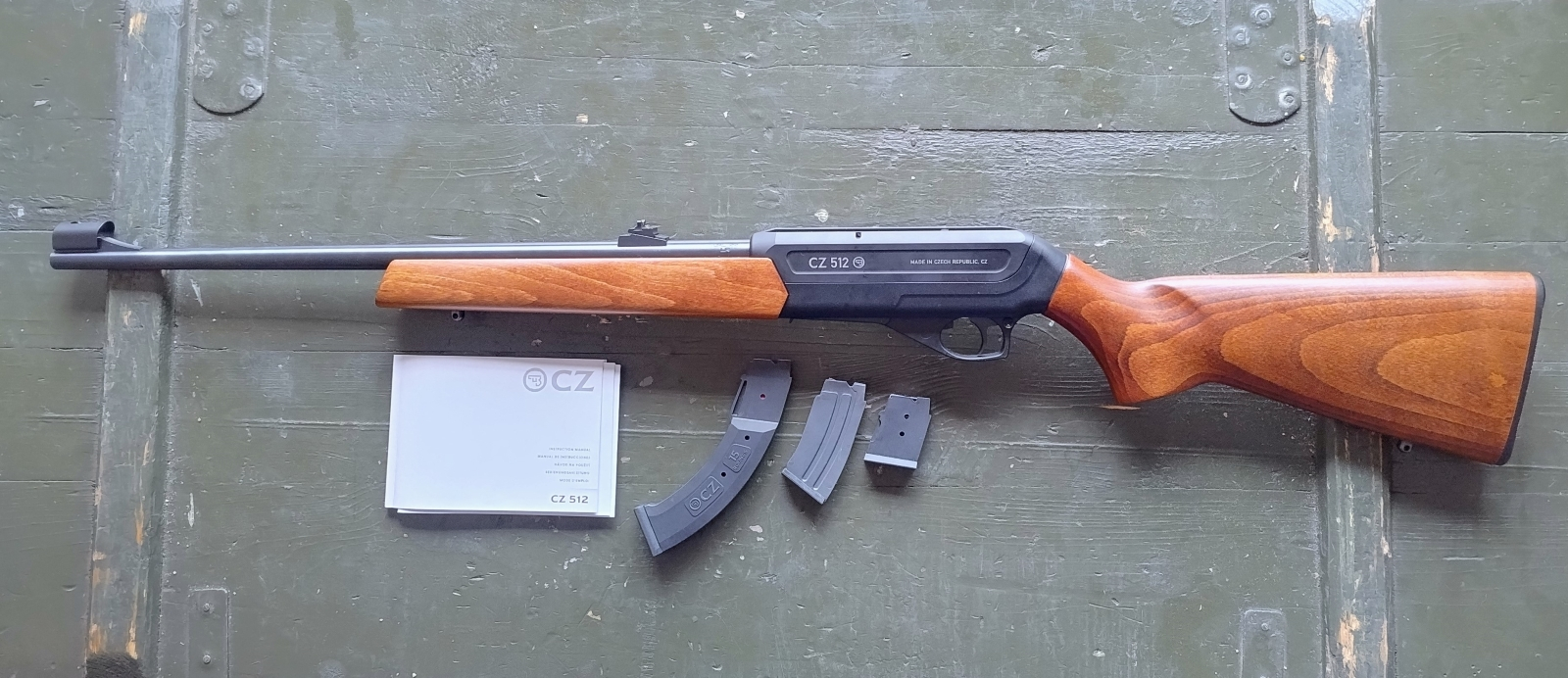 CZ 512 kal. 22LR komplet z 3 magazynkami i pokrowcem -KOMIS