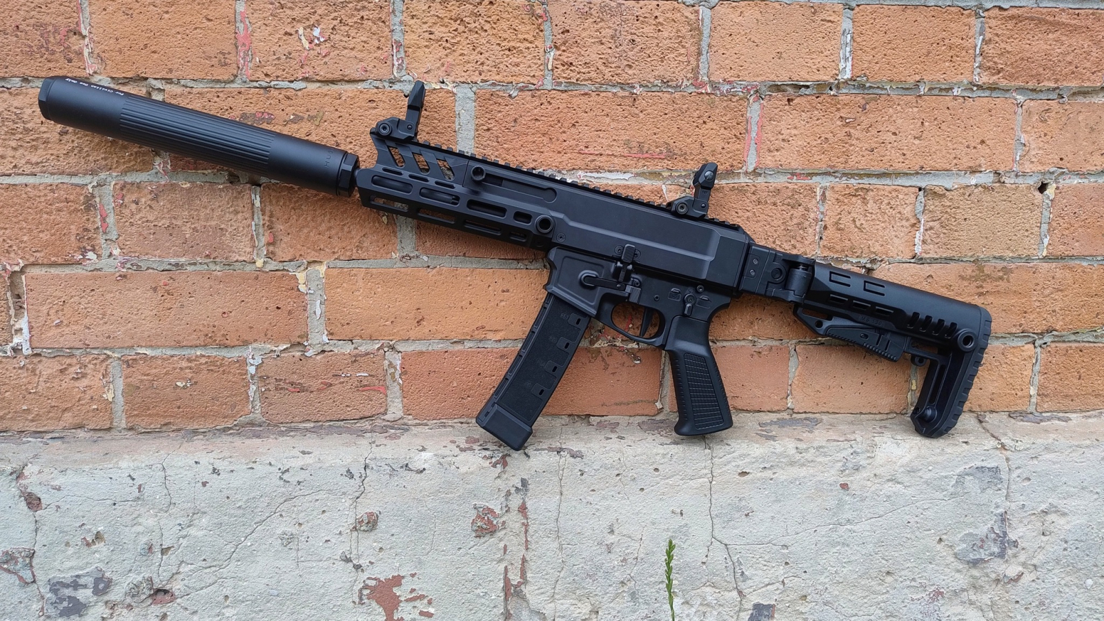 Huglu Mohac kal. 9x19 PCC LUFA 8" -SEMI - DOSTĘPNE CZARNE I FDE