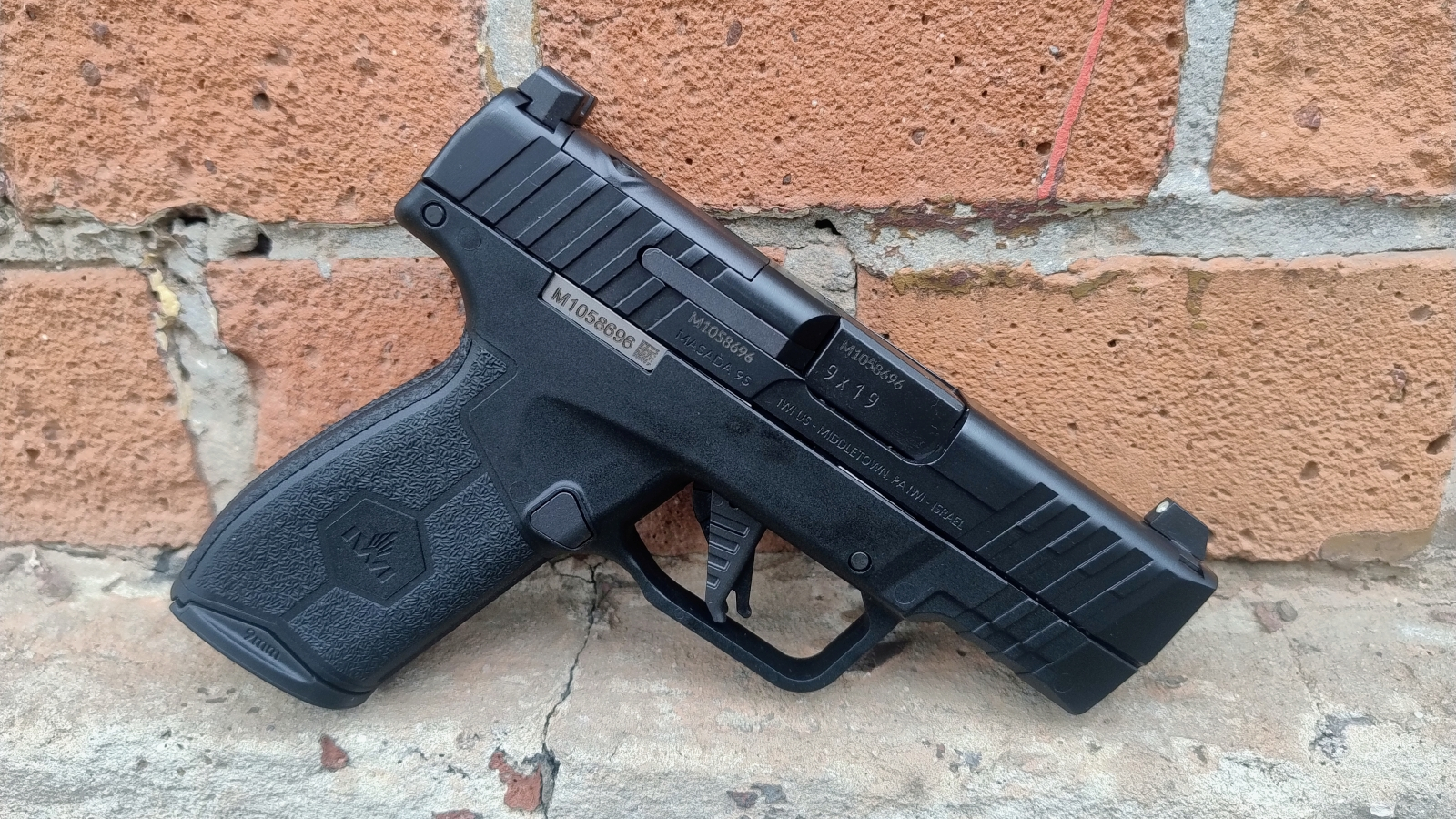 IWI MASADA 9S OR kal. 9x19 - fabrycznie nowe - DOSTĘPNE