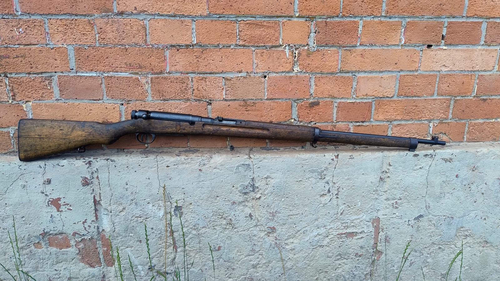 Arisaka type 38 (przekalibrowany przez chińczyków) kal. 8x57JS