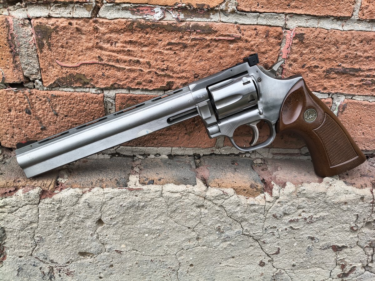 Dan Wesson P715VH kal. 357 Magnum/38 Special z zestawem luf - KOMIS
