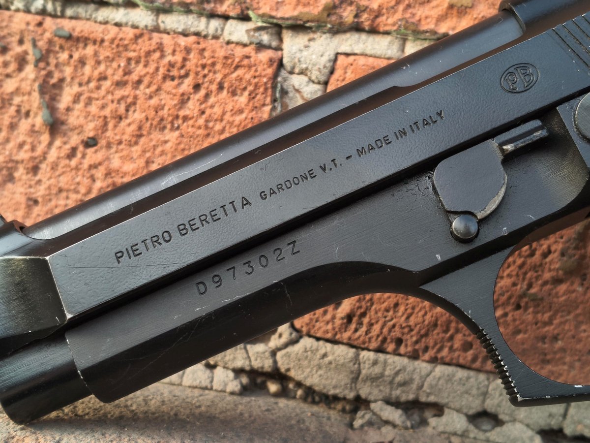Beretta 92FS kal. 9x19 D97302Z