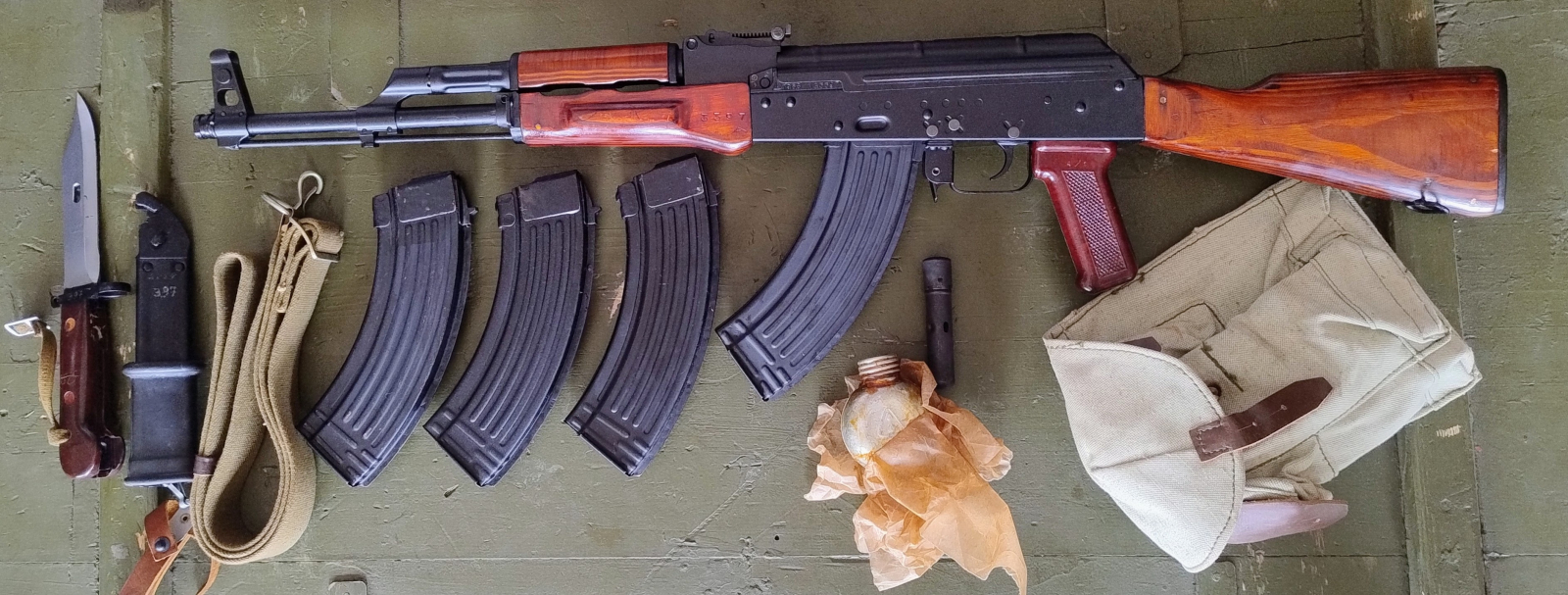 AKM 7,62x39 Iżewsk rok 1966 FULL KOMPLET- FABRYCZNIE NOWY, NIEUŻYWANY, BEZ REMONTU - KOMIS