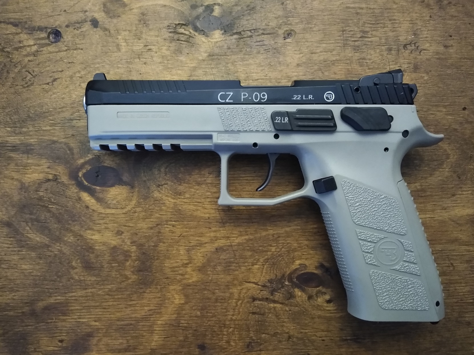 CZ P-09 Kadet Urban Grey kal. 22LR