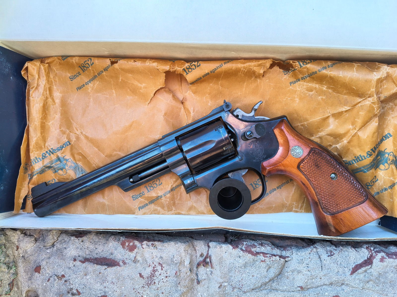 S&W Mod. 19-6 kal. 357 Magnum z pudełkiem
