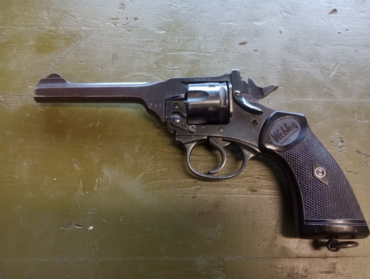 Webley Mark IV kal. 38 S&W nr 5