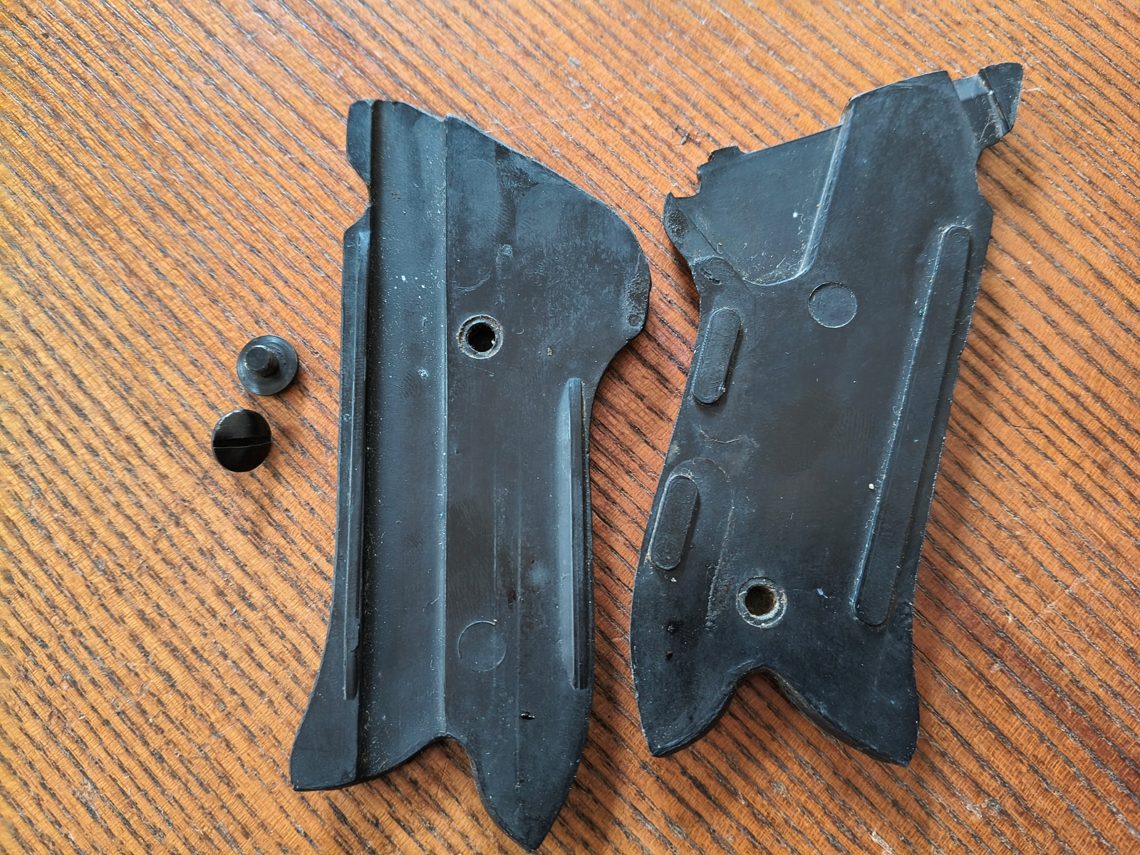 P08 byf kal. 9x19 1941r "Black Widow"