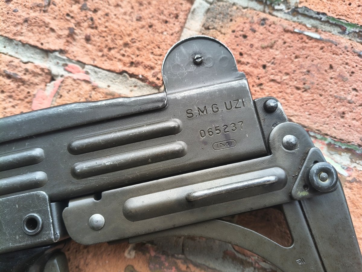 UZI 9x19 - semi