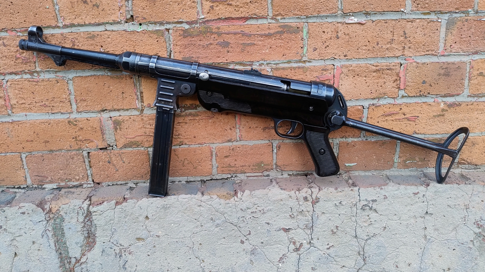 MP40 kal. 9x19 bnz41 Styer - SEMI