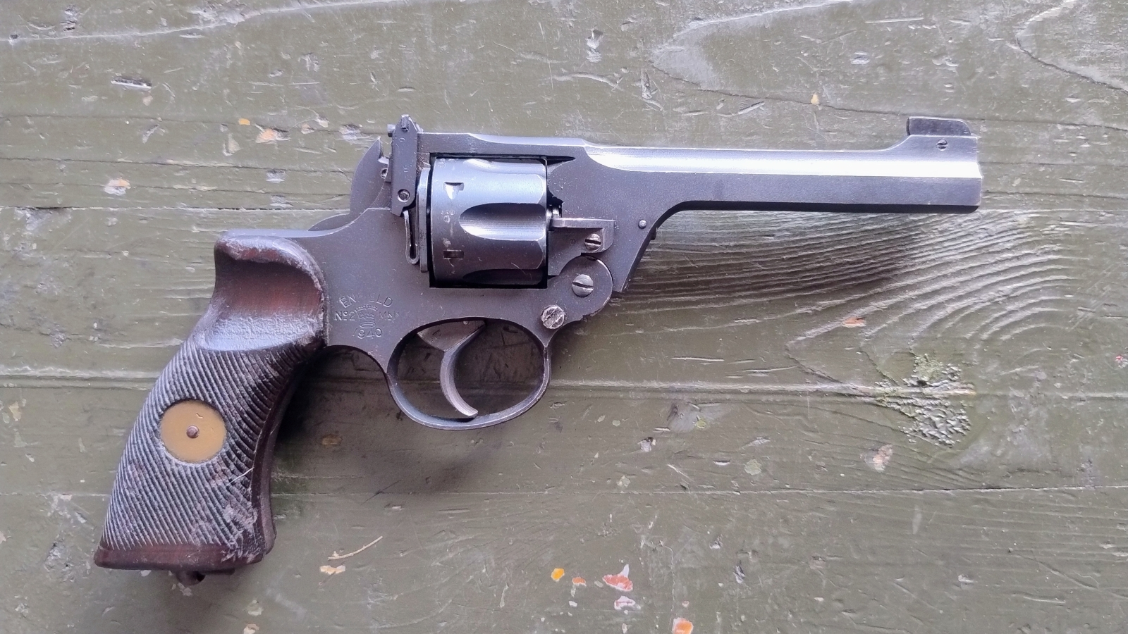 Enfield No2 Mark 1 kal. 38 S&W 1940r -KOMIS