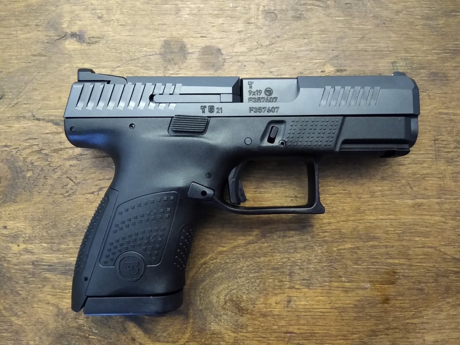 CZ P-10S