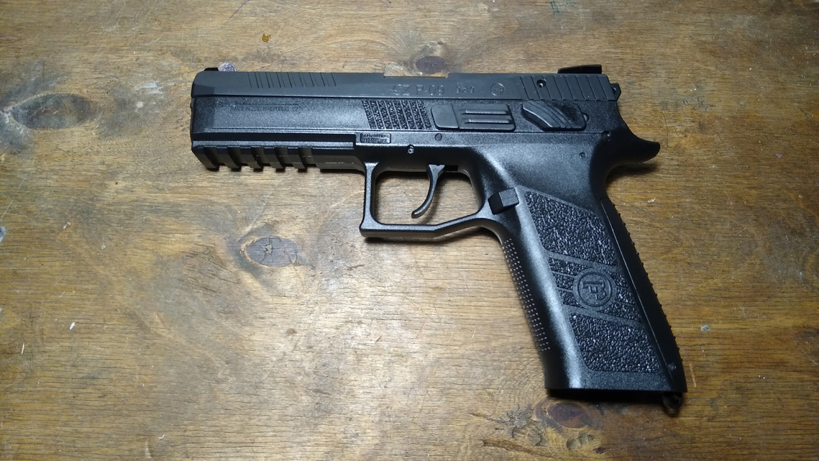 CZ P-09 9x19